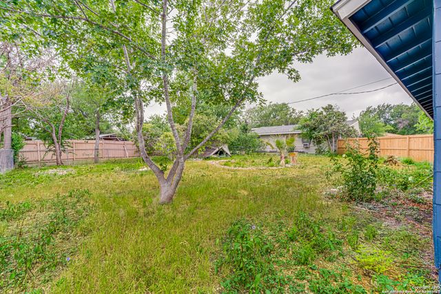 7126 Westbriar, San Antonio, TX 78227