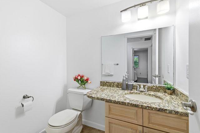 30 Chapman 203, Weymouth, MA 02189