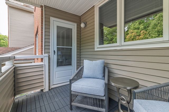 30 Chapman 203, Weymouth, MA 02189
