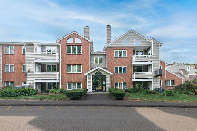 30 Chapman 203, Weymouth, MA 02189