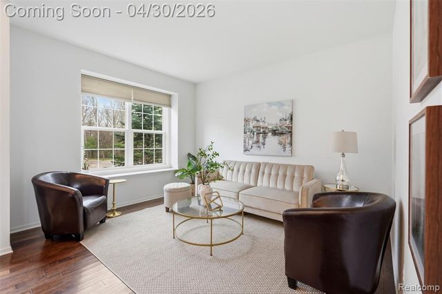 236 Cuyahoga Court, South Lyon, MI 48178