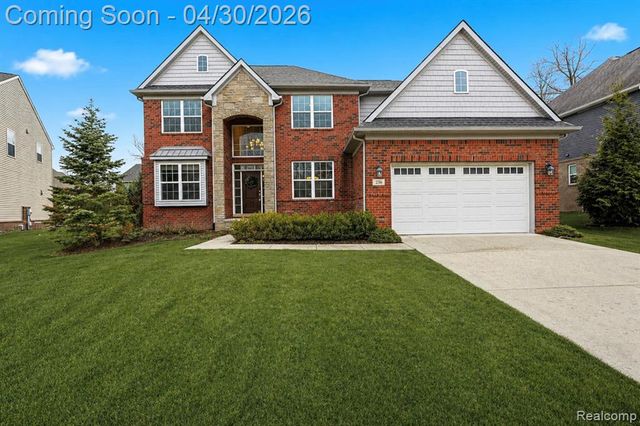 236 Cuyahoga Court, South Lyon, MI 48178