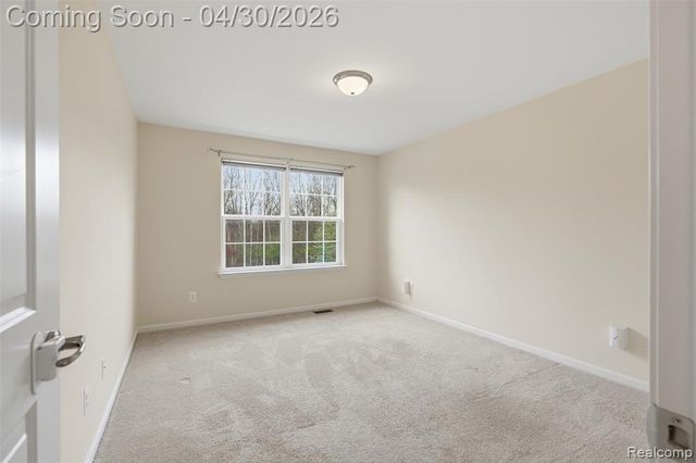 236 Cuyahoga Court, South Lyon, MI 48178