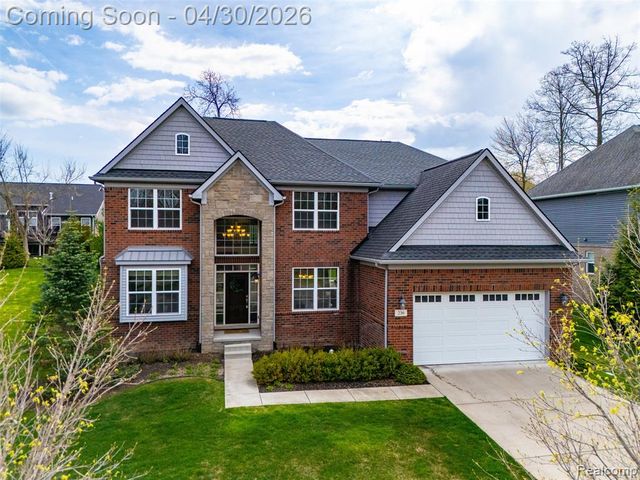 236 Cuyahoga Court, South Lyon, MI 48178