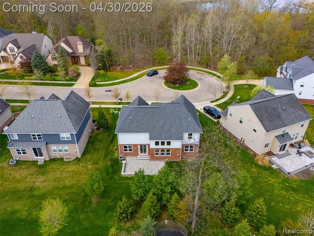 236 Cuyahoga Court, South Lyon, MI 48178