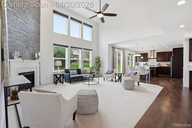 236 Cuyahoga Court, South Lyon, MI 48178