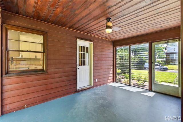 8819 May Avenue, Jennings, MO 63136