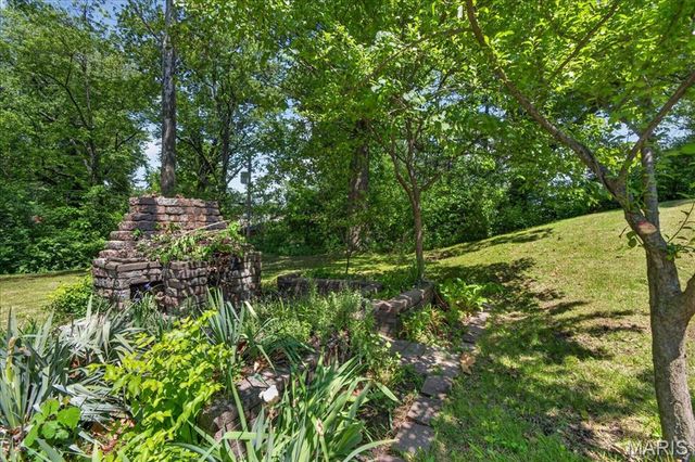 8819 May Avenue, Jennings, MO 63136