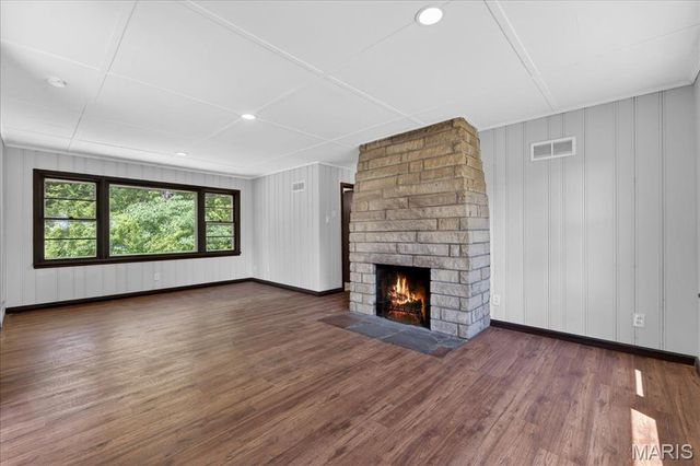 8819 May Avenue, Jennings, MO 63136
