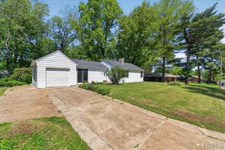 8819 May Avenue, Jennings, MO 63136