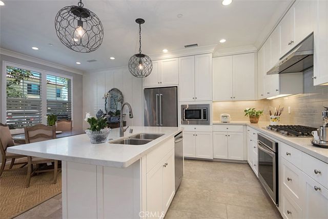 274 Rodeo, Irvine, CA 92602