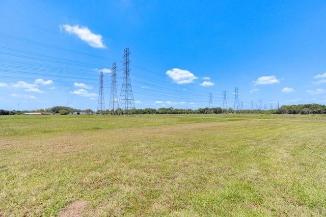 13500 Bohemian Hall Road, Crosby, TX 77532