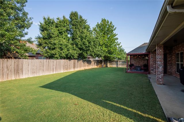 1041 Harvest Street, Centerton, AR 72719