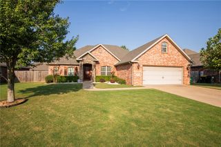 1041 Harvest Street, Centerton, AR 72719