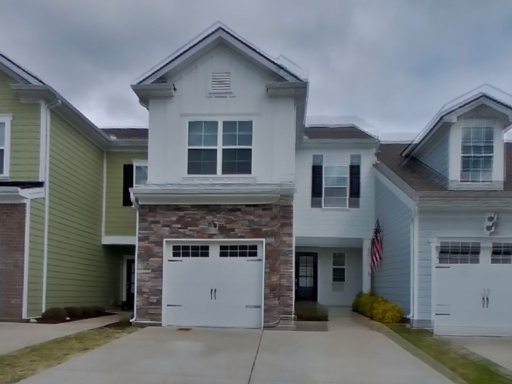 704 Finse Dr, Spring Hill, TN 37174