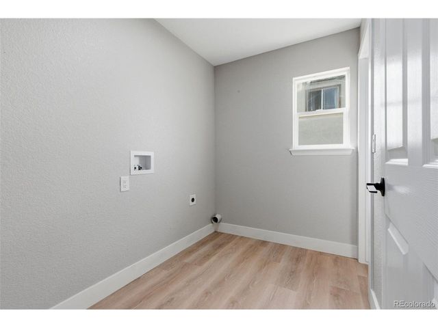 20375 E 49th Ave, Denver, CO 80249
