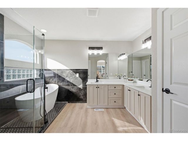 20375 E 49th Ave, Denver, CO 80249