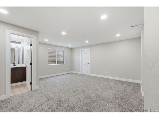 20375 E 49th Ave, Denver, CO 80249