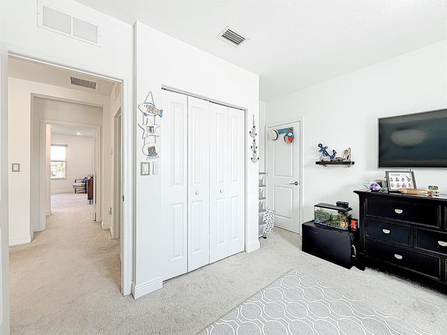 4201 Pelicano Way, Deerfield Beach, FL 33064