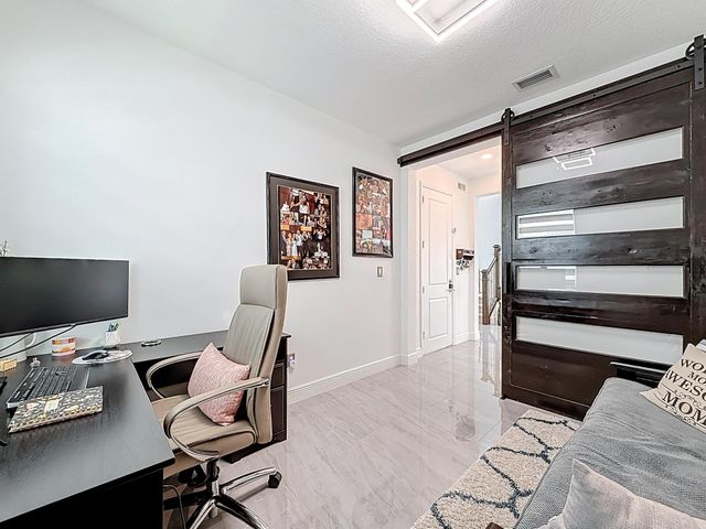 4201 Pelicano Way, Deerfield Beach, FL 33064