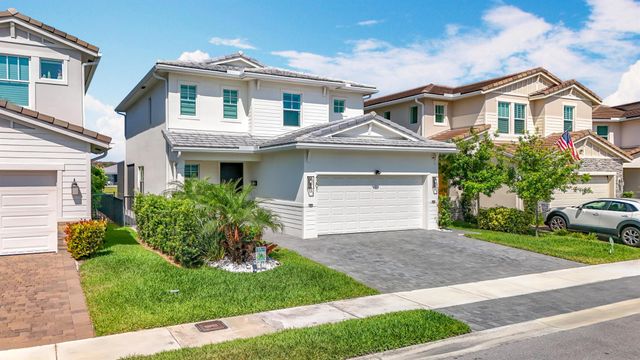 4201 Pelicano Way, Deerfield Beach, FL 33064