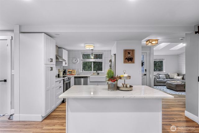 2322 254th Street NW, Stanwood, WA 98292