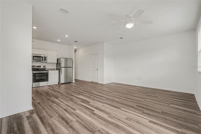 11890 SYLVIA STREET, Dade City, FL 33525