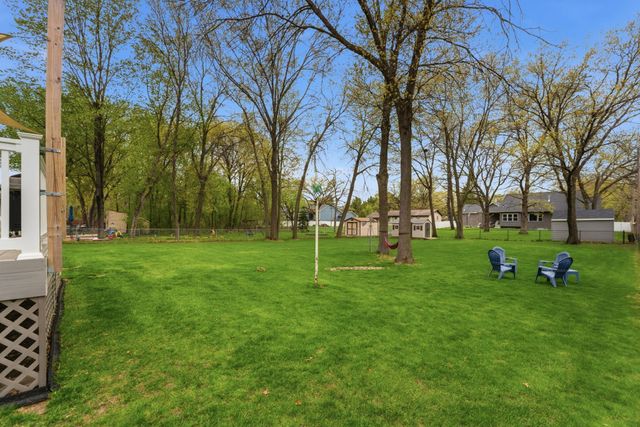 8390 Sunnyside Road, Mounds View, MN 55112