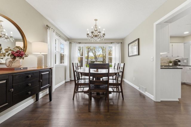8390 Sunnyside Road, Mounds View, MN 55112