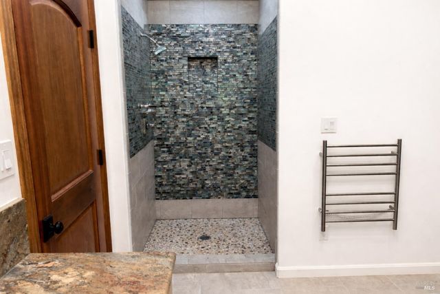 19400 Dorffi Rd, Fort Bragg, CA 95437