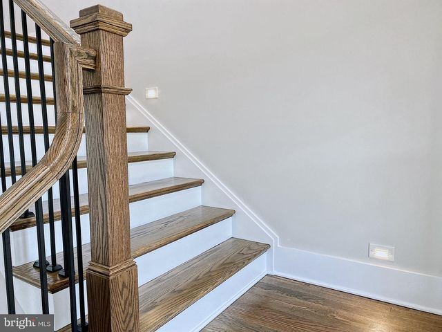 76 LONG LN, Kirkwood, PA 17536