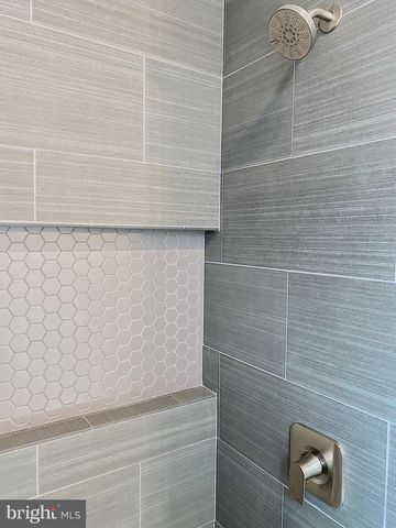 76 LONG LN, Kirkwood, PA 17536