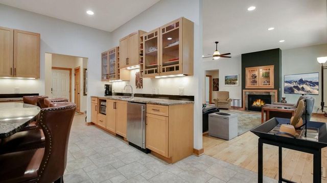 3122 Anric Drive, Eau Claire, WI 54701