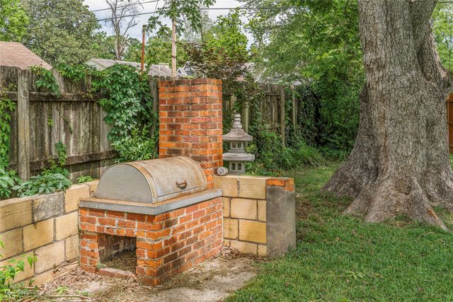 258 Carrollton Avenue, Shreveport, LA 71105