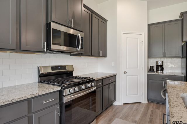 7934 Freestone Dr., Bullard, TX 75757