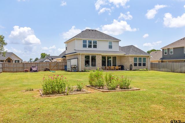 7934 Freestone Dr., Bullard, TX 75757