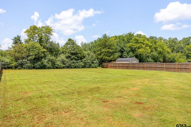 7934 Freestone Dr., Bullard, TX 75757