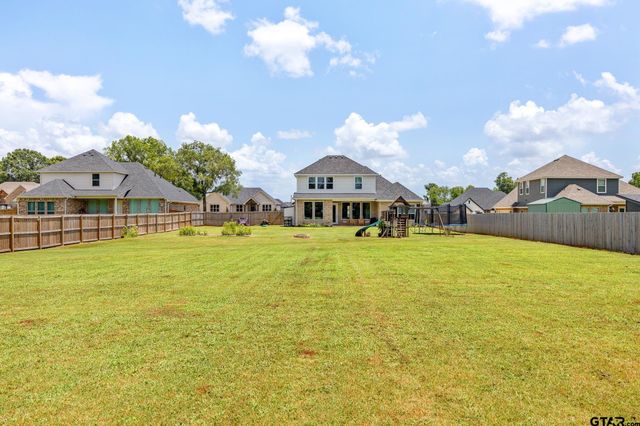 7934 Freestone Dr., Bullard, TX 75757