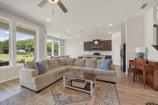 7934 Freestone Dr., Bullard, TX 75757