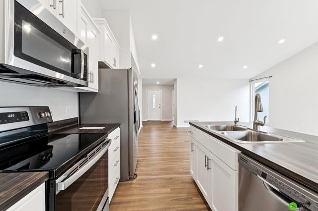 370 Eastwood Drive, Louisville, NE 68037