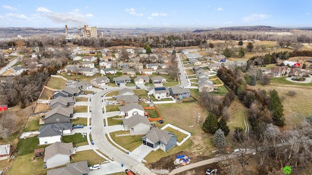 370 Eastwood Drive, Louisville, NE 68037
