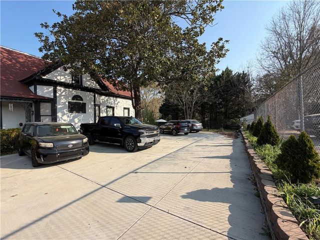 41 W Campbellton Street, Fairburn, GA 30213