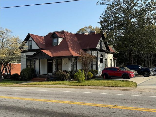 41 W Campbellton Street, Fairburn, GA 30213