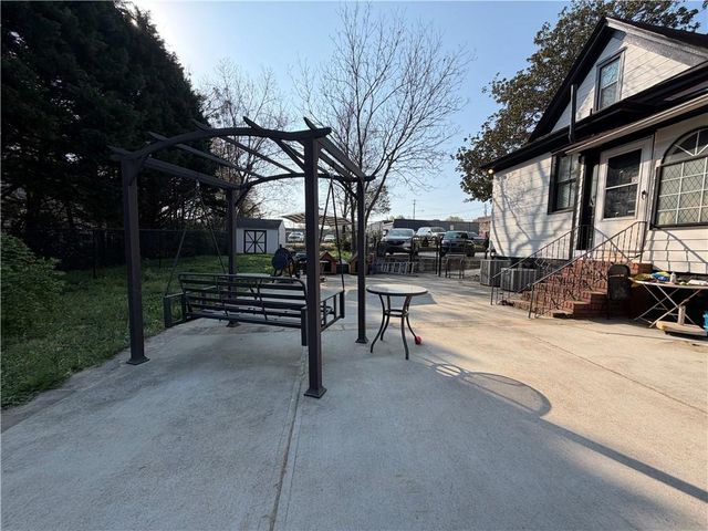 41 W Campbellton Street, Fairburn, GA 30213