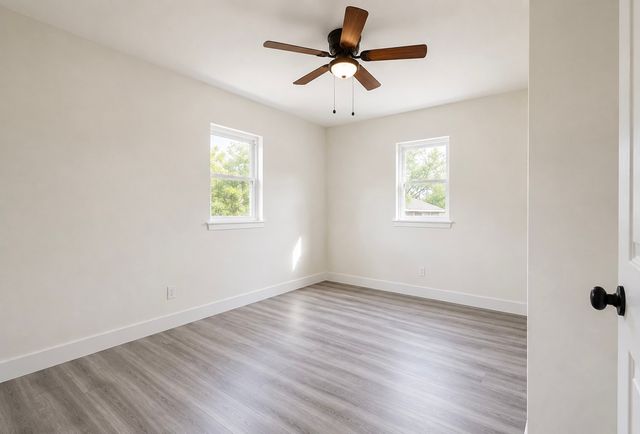 7061 Base Street, Azle, TX 76020