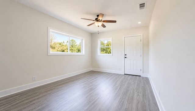 7061 Base Street, Azle, TX 76020