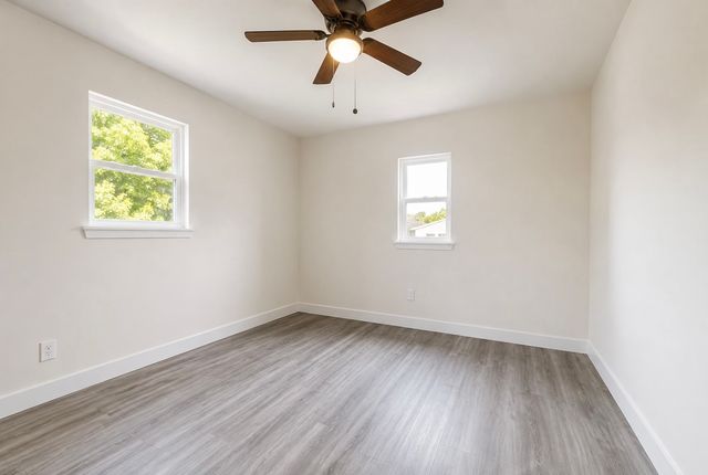 7061 Base Street, Azle, TX 76020