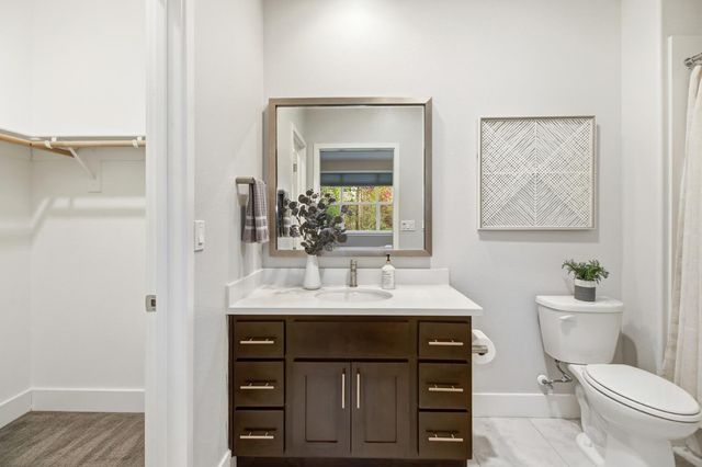 1019 Ice Cream Ln, Sacramento, CA 95814