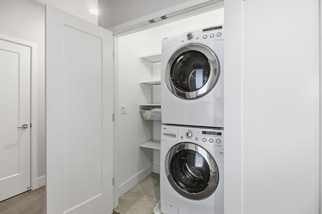 1019 Ice Cream Ln, Sacramento, CA 95814