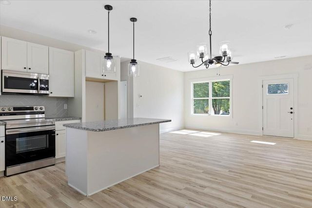 236 Natchez Trace, Fuquay Varina, NC 27526